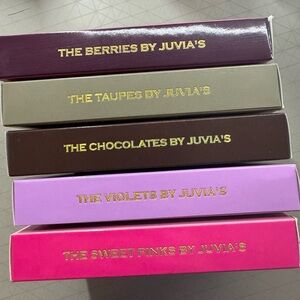 Juvia's Eyeshadow Palette Set